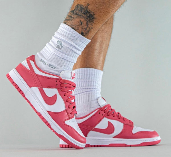 Nike Dunk Low Archeo Pink